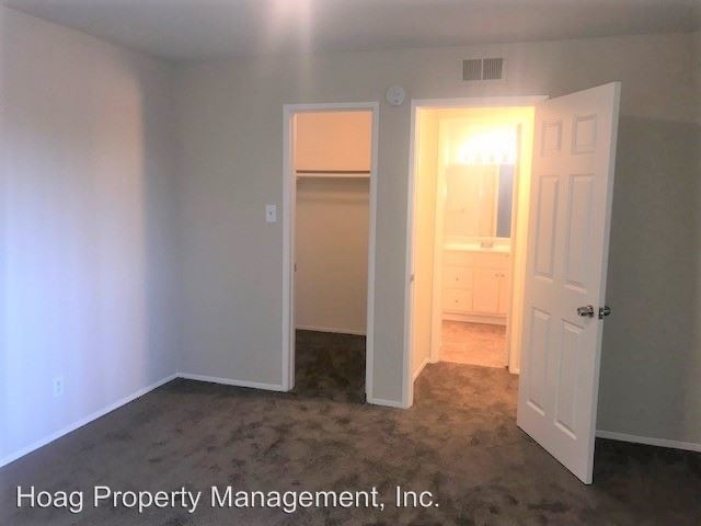 Foto del edificio - 7952 Cole St