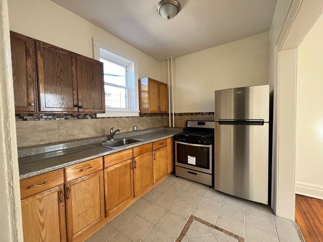 210 Beach 91st St, Queens, NY 11693 House Rental in Queens, NY