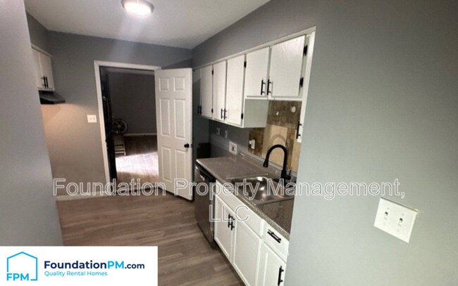 Foto del edificio - 749 Goodwyn St