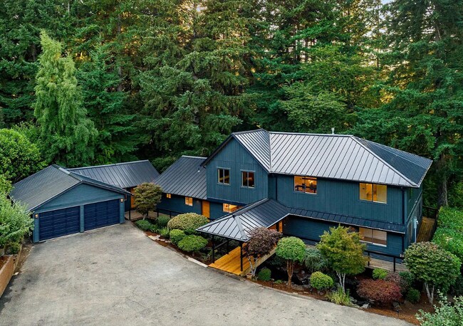 Building Photo - 14255 SW 125th Ave