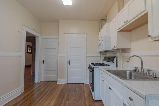 Foto del edificio - 1207 Clayton St