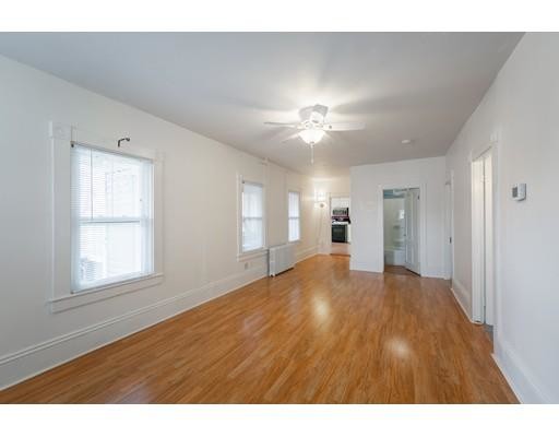 Building Photo - 26 Glenhaven Ave