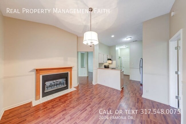 Building Photo - 2004 Pamona Dr