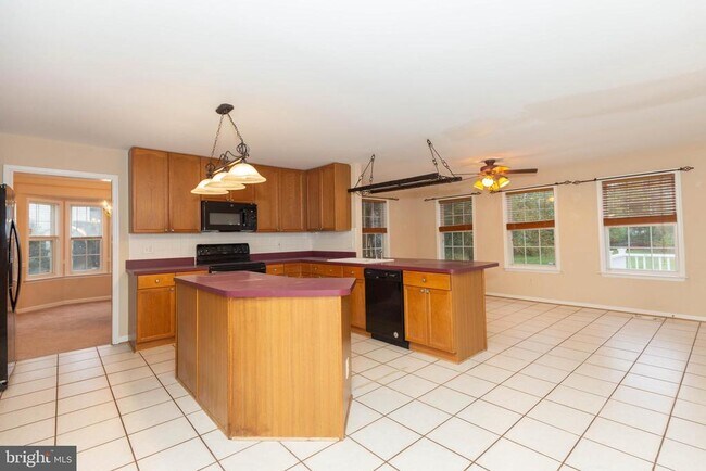 Foto del edificio - 131 Cypress Point Dr