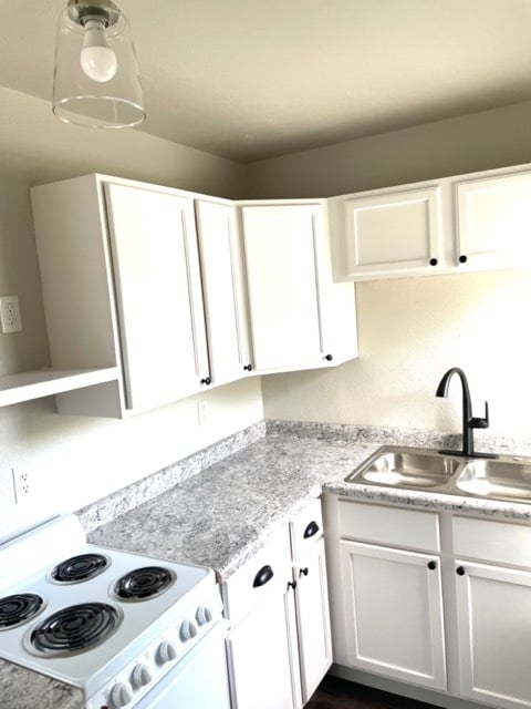 Building Photo - 105 Tanager