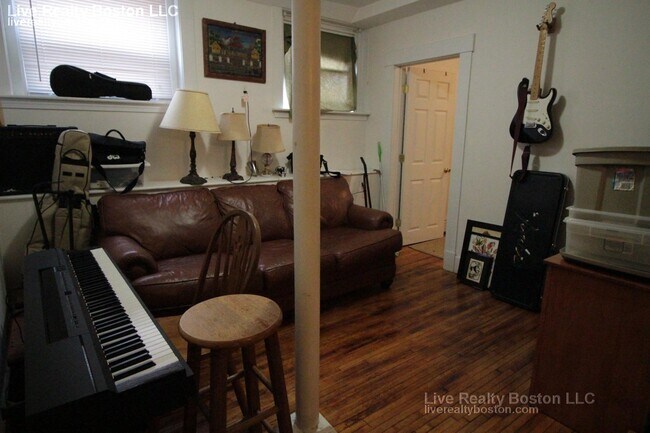 Foto del edificio - 11 Saint Lukes Rd