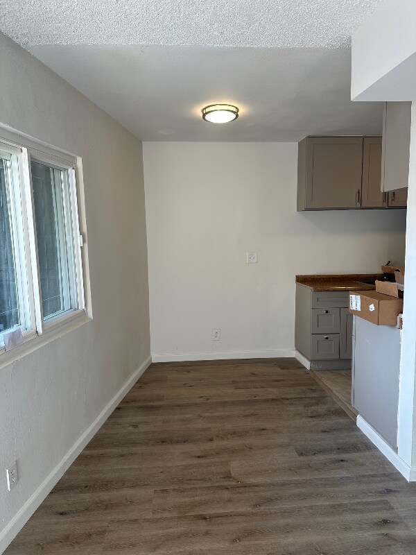 Foto del edificio - 1317 W 97th St