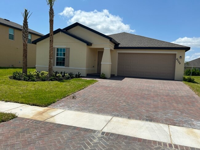 Building Photo - 4209 Longmour Ln