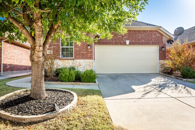 Foto del edificio - 16016 Crosslake Ct