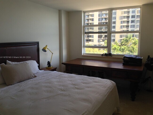 Foto del edificio - 770 Claughton Island Dr