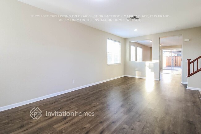 Foto del edificio - 16 Shadmoor Pl