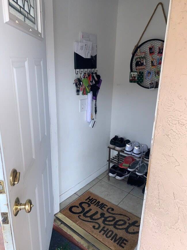 Building Photo - 8410 SW 154th Circle Ct