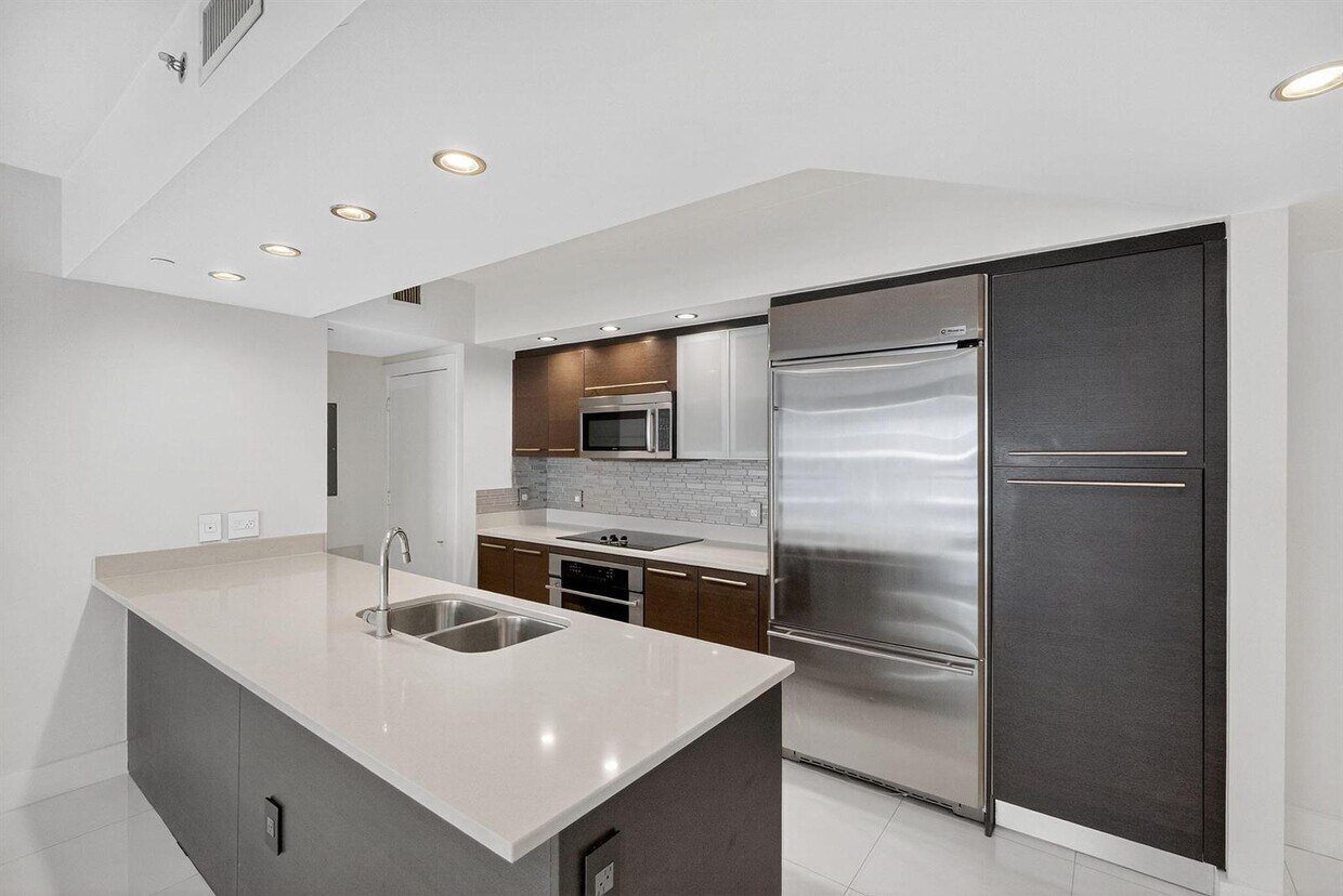 Foto principal - 55 SE 6th St