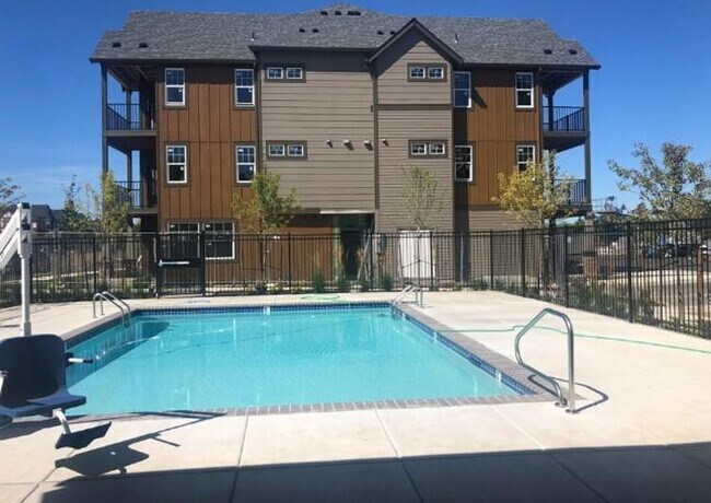 Foto del edificio - 7136 NW 159th Ave