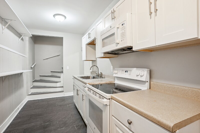 Foto principal - 1643 Ralph David Abernathy Blvd