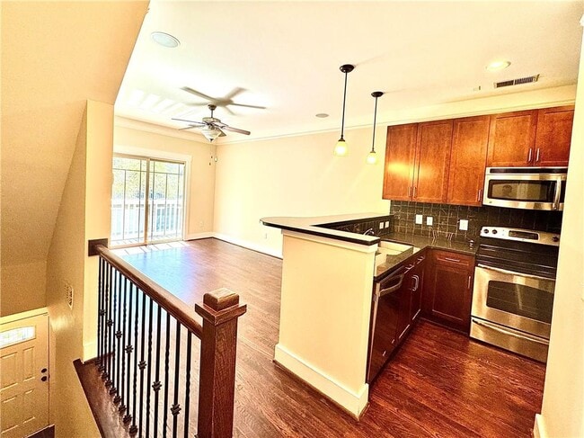 Building Photo - 216 Semel Cir NW