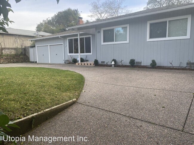Building Photo - 3 br, 2 bath House - 1245 Cambridge Street