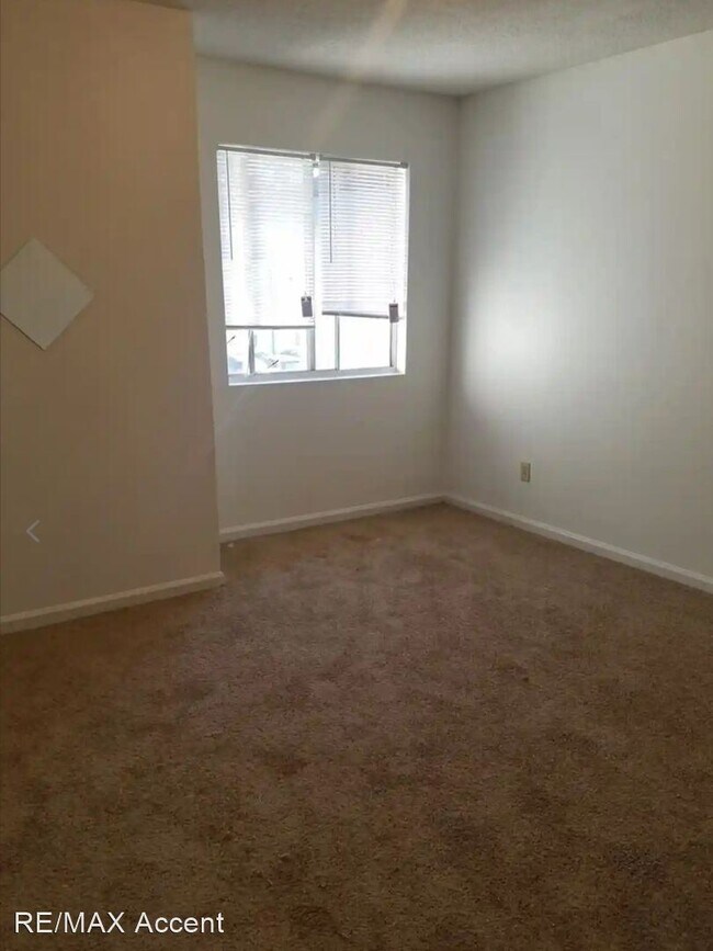 Foto del edificio - 3 br, 2 bath House - 910 Brett Dr. #38