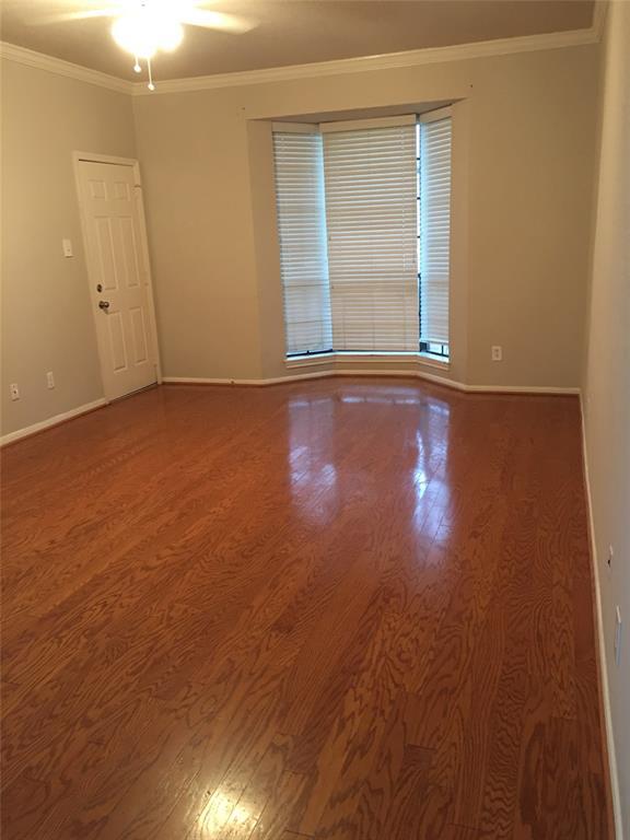 Foto del edificio - 2255 Braeswood Park Dr