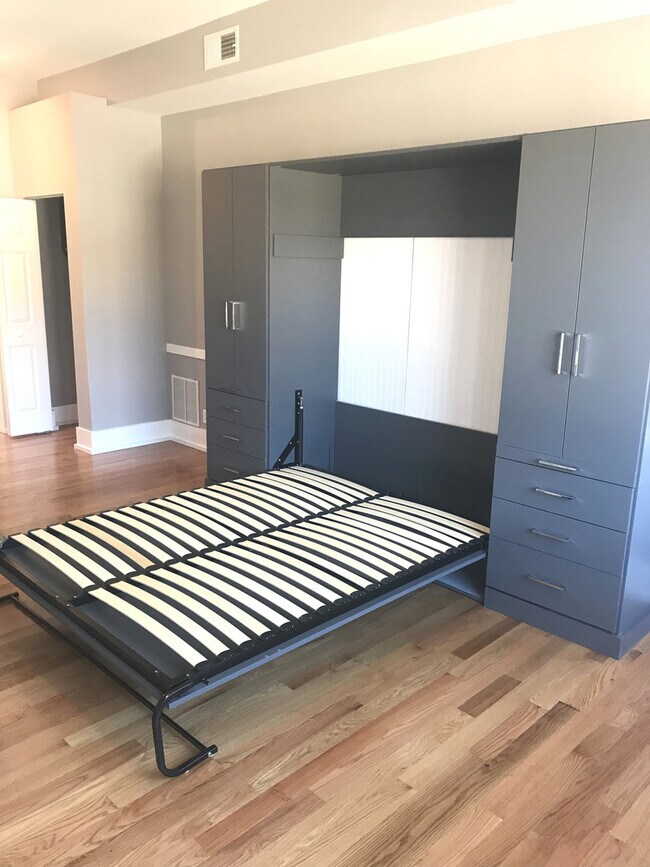 Foto del edificio - 721 South Blvd