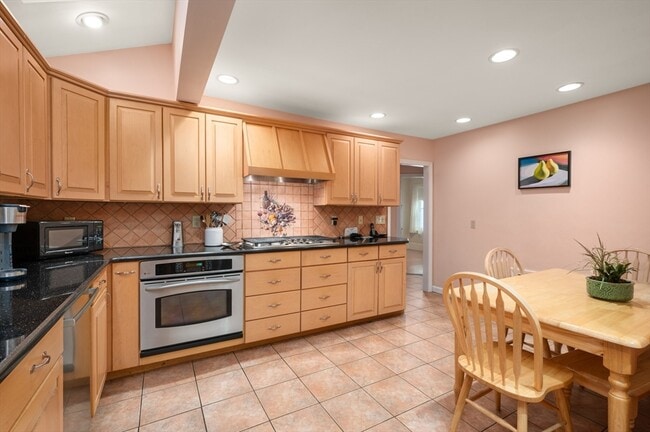 Foto del edificio - 76 Windsor Rd