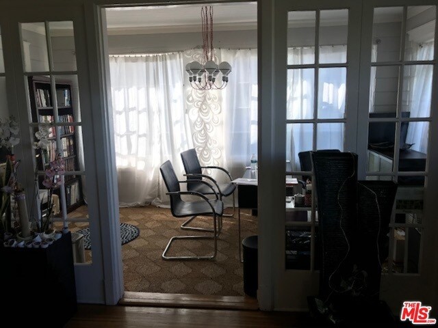 Foto del edificio - 508 S Wilton Pl