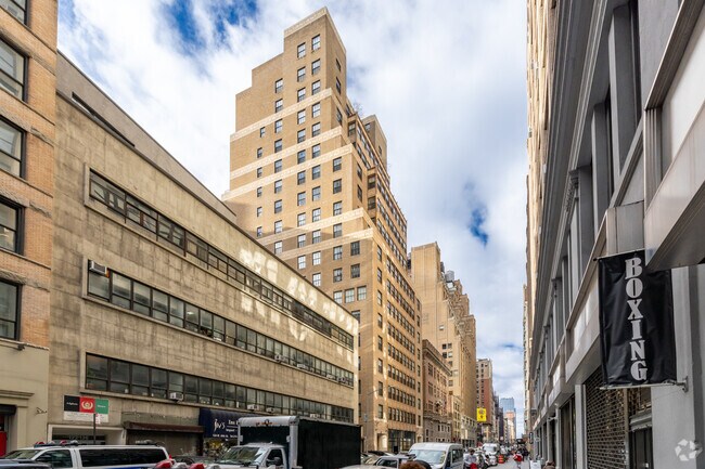 Building Photo - The Cass Gilbert