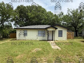 Building Photo - 301 Gose-Lee Ln