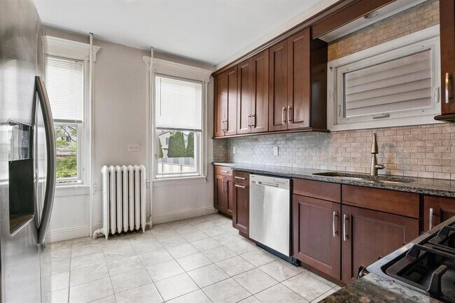Foto del edificio - 57 W 5th St