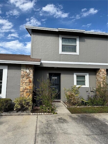 Photo - 10053 Lake Oak Circle Unit