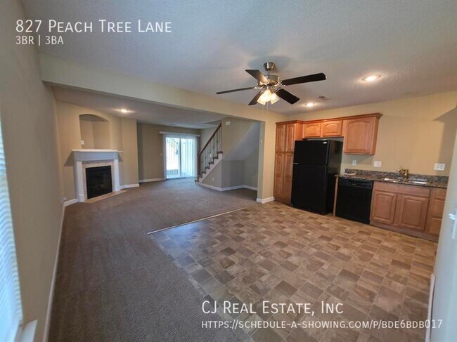 Foto del edificio - 827 SW Peach Tree Ln