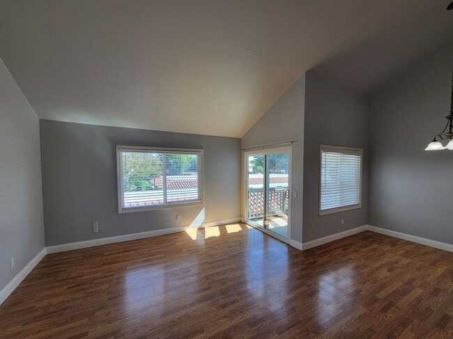 Building Photo - 429 Tangelo