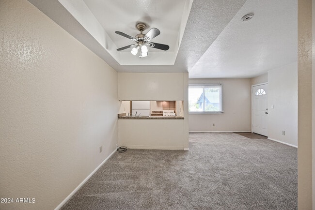 Building Photo - 3141 E Cypress St