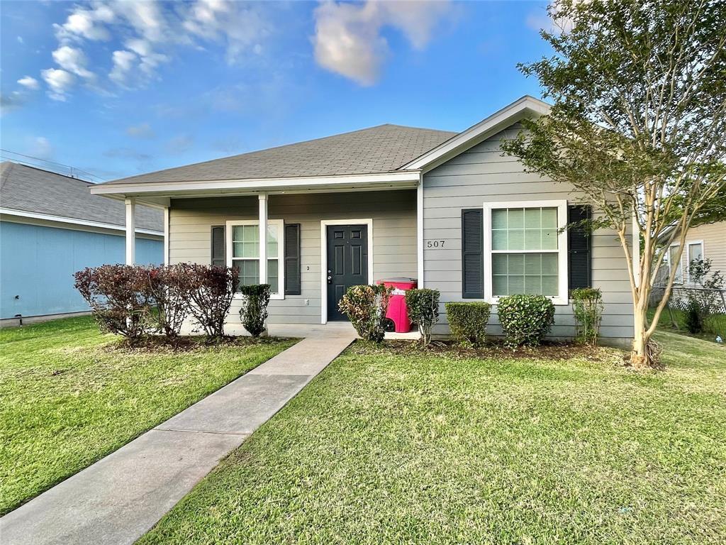 507 W 1st St, Freeport, TX 77541 House Rental in Freeport, TX