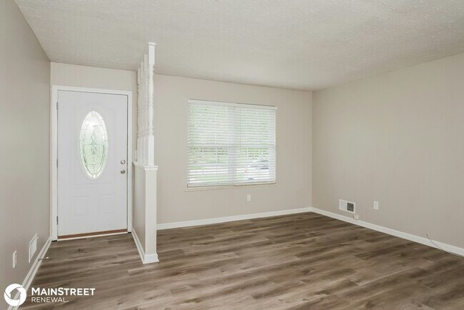Foto del edificio - 7502 STAYMAN WAY, LOUISVILLE, KY 40228
