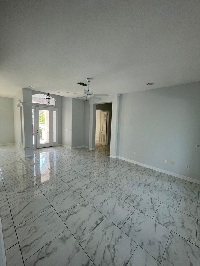 Building Photo - 1722  Lee Janzen Drive  Kissimmee Fl 34744