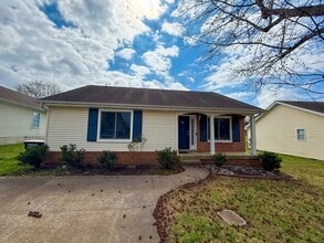 Building Photo - 90 Grassmire Dr