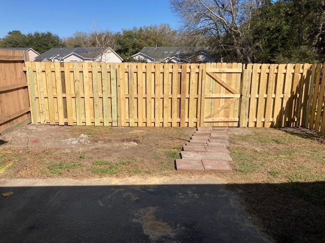 Meridian Place 2 Bedroom 2 Bath Townhome close to Folly Beach- Vaulted Ceilings and Fenced in Yard - 1288 Apex Ln