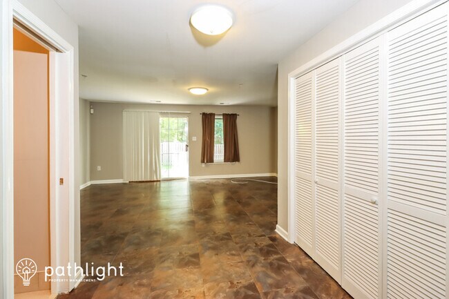 Building Photo - 8291 Knighthood Place, White Plains, MD, 2...