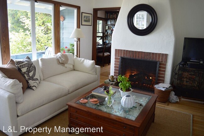 Foto del edificio - 1 br, 1 bath House - 112 Cazneau Avenue