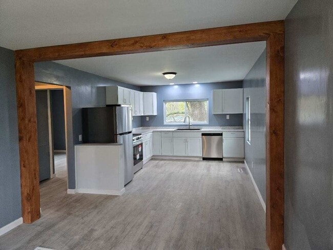 Building Photo - 71 S. Fifth St