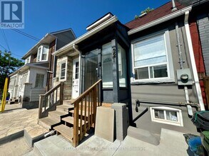 Building Photo - 221 Coxwell Ave