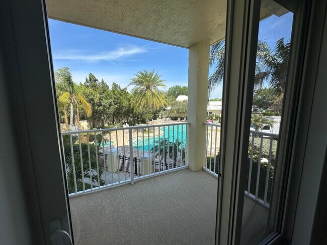 Foto del edificio - 480 Sail Ln