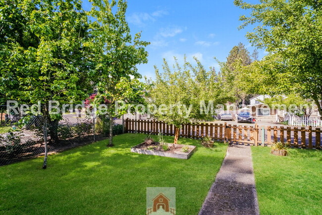 Foto del edificio - 4480 SW 165th Ave