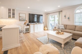 Building Photo - 314 Fort Fisher Blvd S