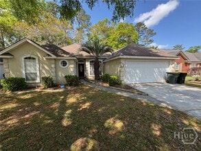 Building Photo - 121 Oak Pointe Trail