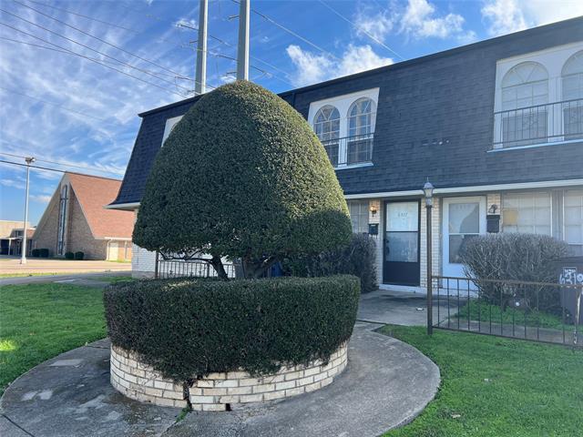 Primary Photo - 6317 Granbury Rd