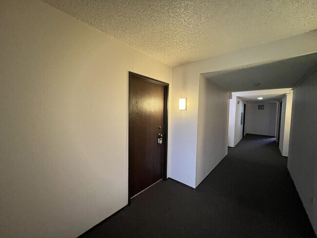 Foto del edificio - 14630 NE 32nd St