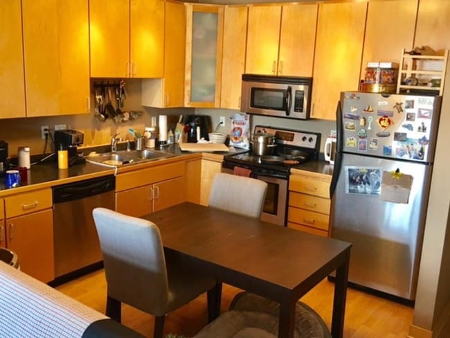 kitchen - 2600 University Ave SE