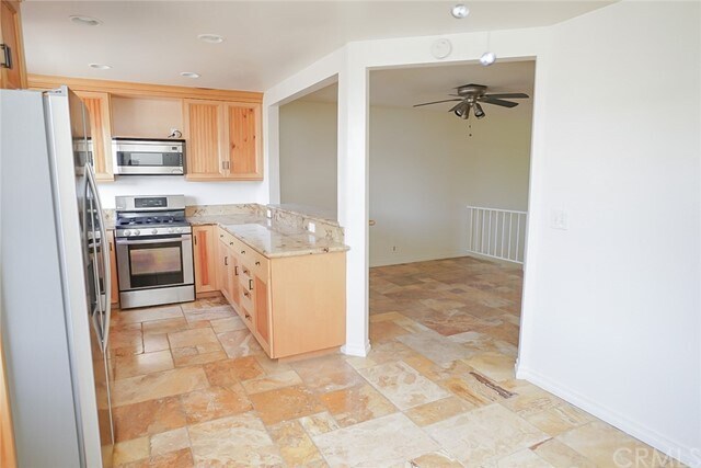 Building Photo - 2330 Vanguard Way